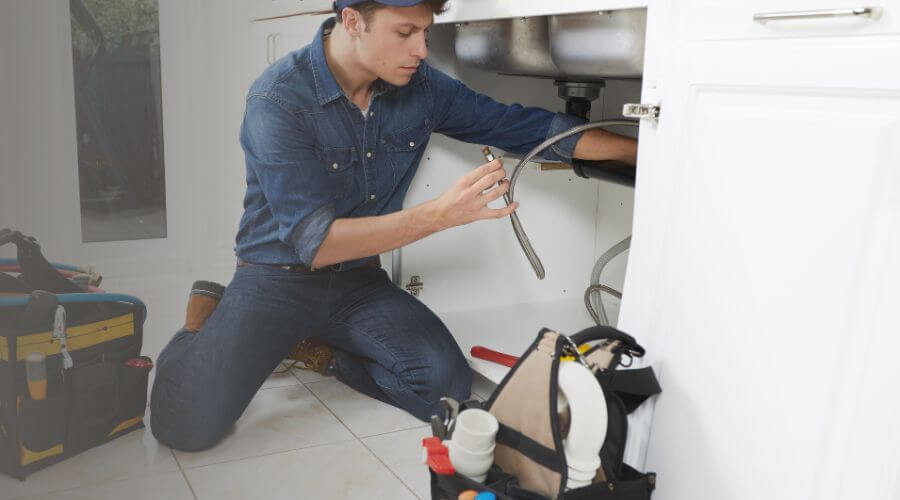 Local water heater installation in Gladstone, ND